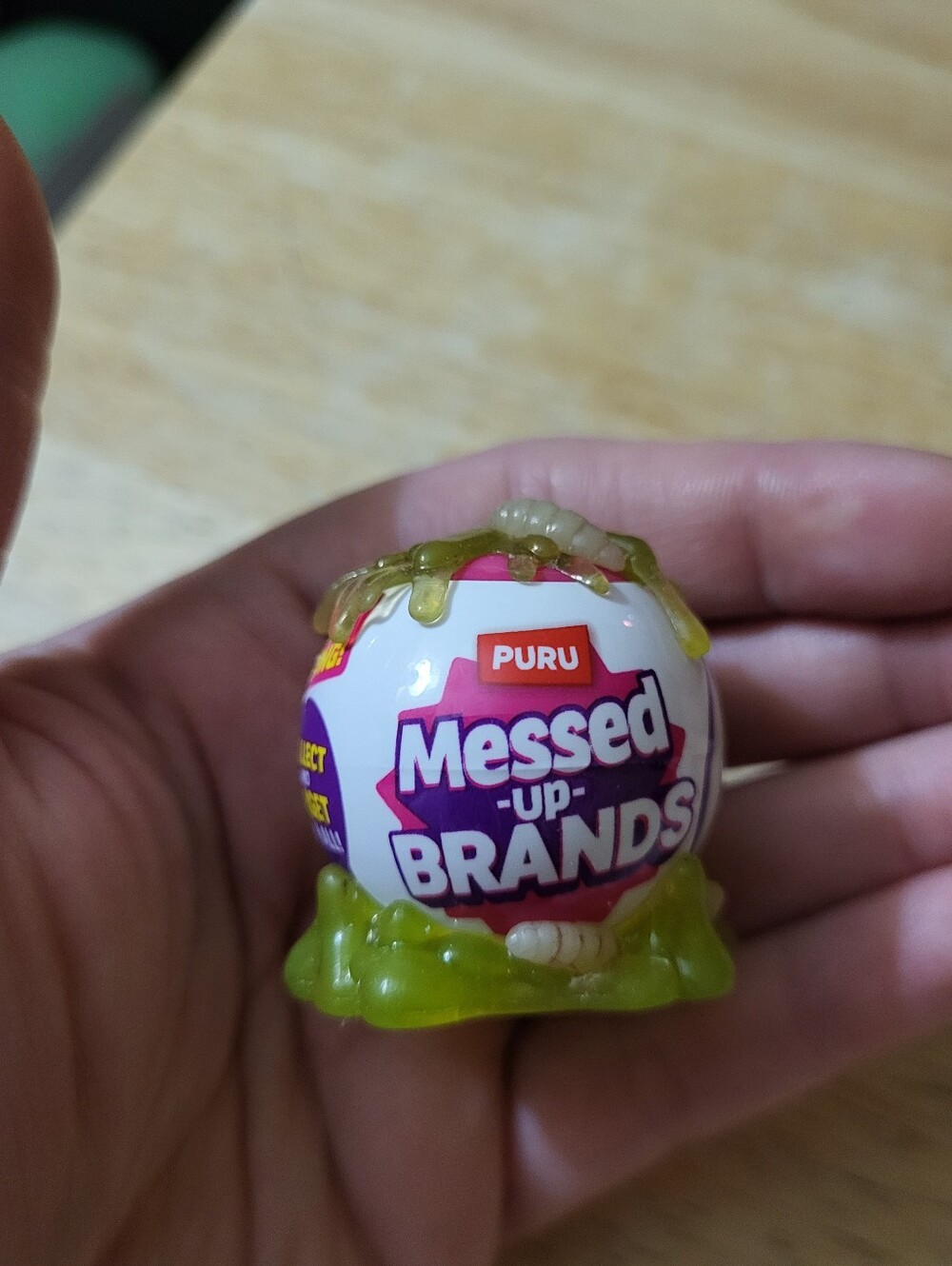 4/20$ Zuru Mega Gross Minis Series 2 Puru Messed Up Brands